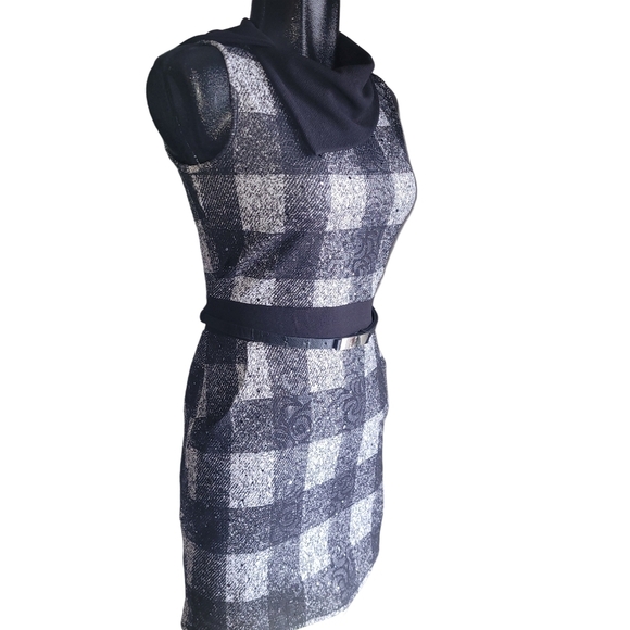 New Tower Black and Grey Plaid  Sleeveless Belted Dress M - Picture 3 of 7